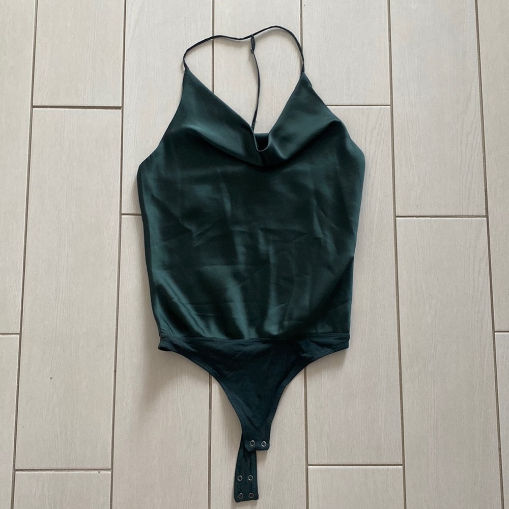 Green silky Abercrombie bodysuit
